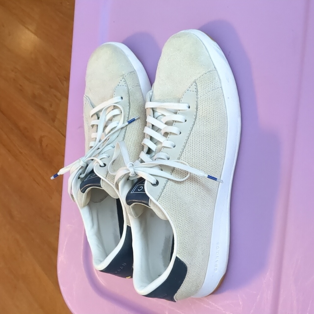 Cole Haan C34613 Mens Grandpro Sneakers Shoes Light Beige Gray Suede Lace Up 11M